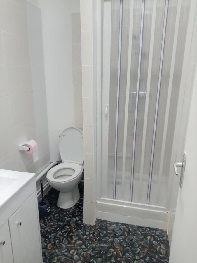 Hotel Le Celtic Montluçon Zewnętrze zdjęcie