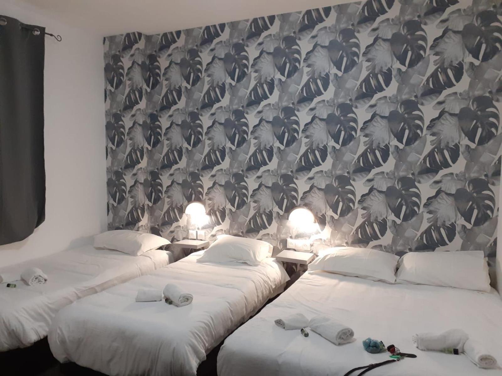Hotel Le Celtic Montluçon Zewnętrze zdjęcie
